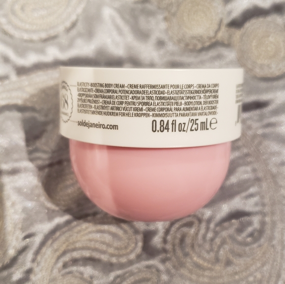 Sol de Janeiro Belja Flor Elasti Cream - Picture 2 of 3